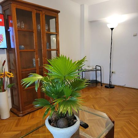 Melia Residence Букурещ Екстериор снимка